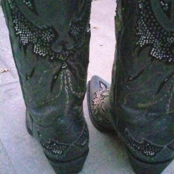 Corral Eagle Rhinestone and Stud Cut-Out leather Black/ Silver Cowgirl size 9.5 - Picture 8 of 14
